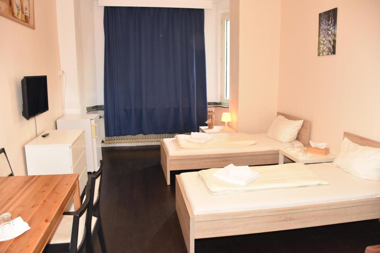 Hotel Schaum Düsseldorf Esterno foto