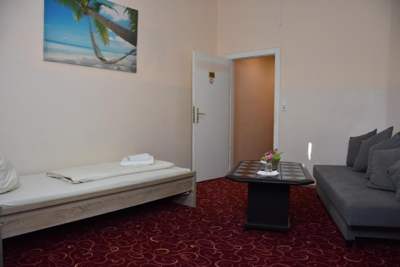 Hotel Schaum Düsseldorf Esterno foto